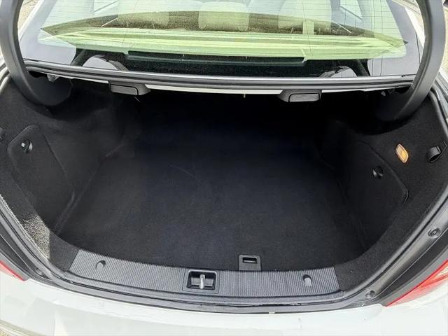 2013 Mercedes-Benz C-CLASS C 300 Luxury 4MATIC