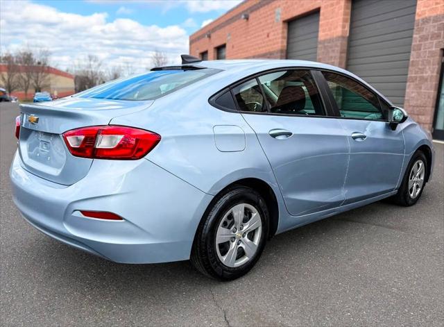 2017 Chevrolet Cruze LS Auto