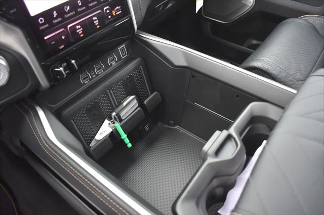 2026 Ram 1500 Tungsten Crew Cab 4x4 5'7" Box