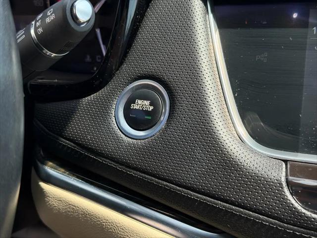 2017 Cadillac XT5 Standard