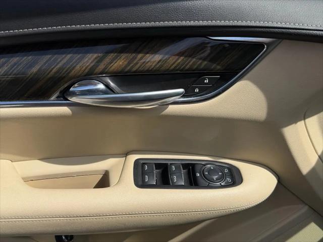 2017 Cadillac XT5 Standard