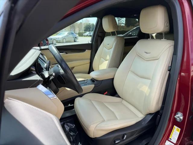 2017 Cadillac XT5 Standard