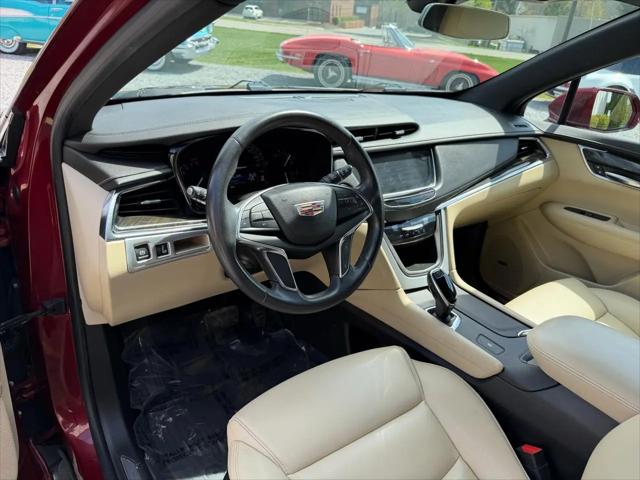 2017 Cadillac XT5 Standard