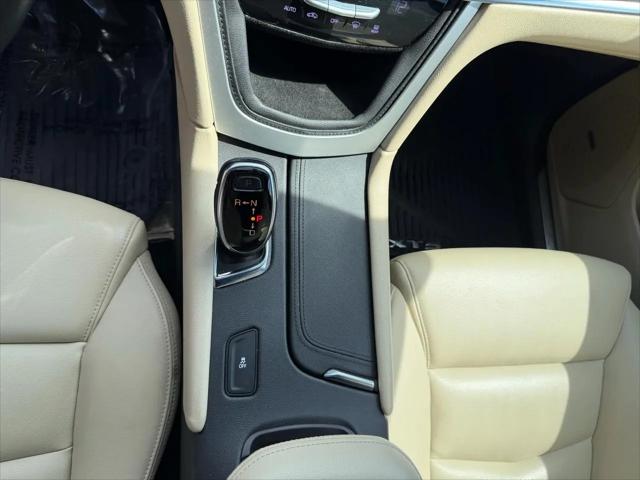 2017 Cadillac XT5 Standard