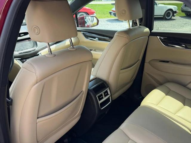 2017 Cadillac XT5 Standard