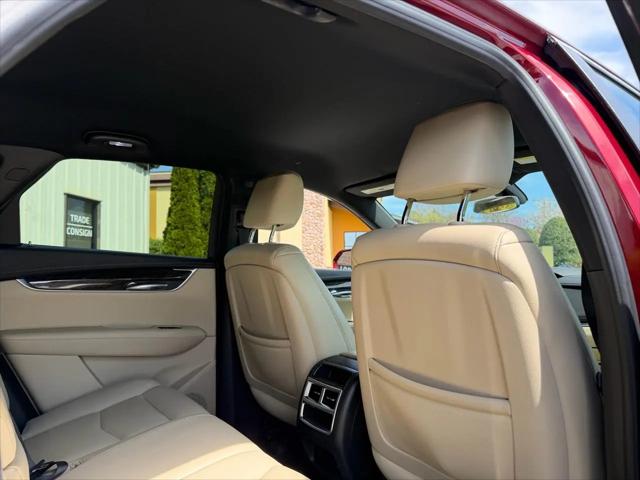 2017 Cadillac XT5 Standard