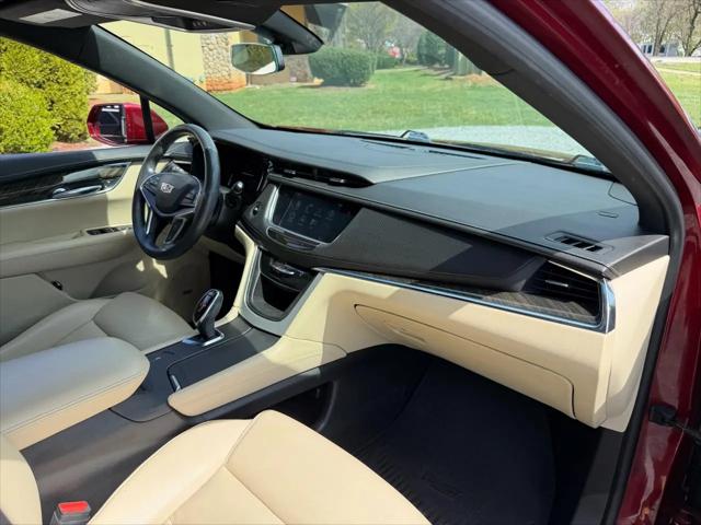 2017 Cadillac XT5 Standard