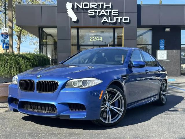 2013 BMW M5 Standard