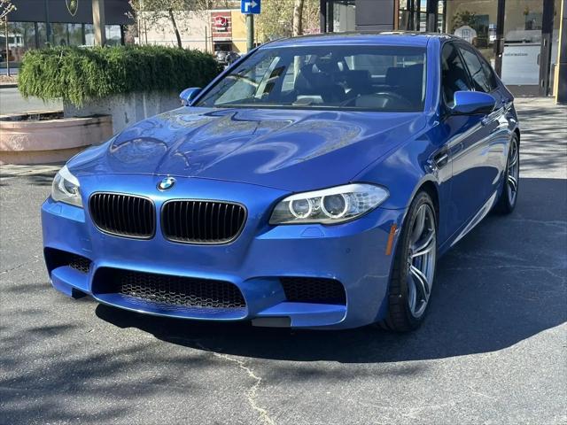 2013 BMW M5 Standard