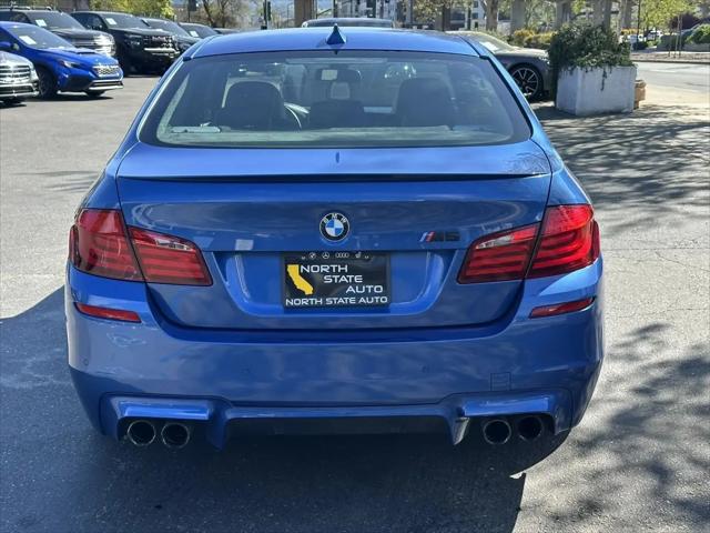 2013 BMW M5 Standard