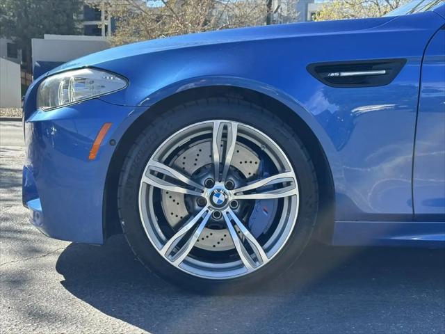 2013 BMW M5 Standard