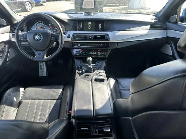 2013 BMW M5 Standard