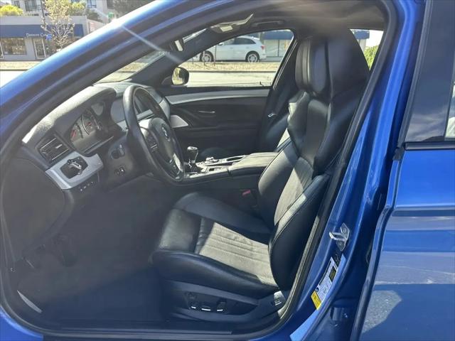 2013 BMW M5 Standard