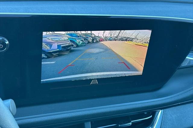 2026 Buick NV Preferred FWD