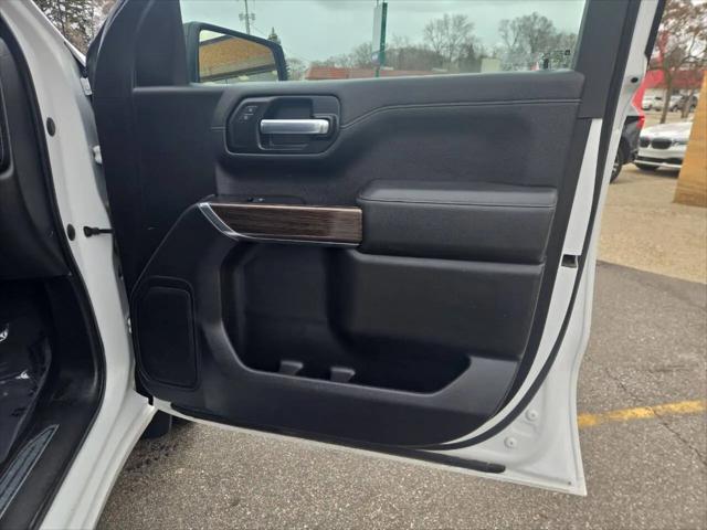 2021 Chevrolet Silverado 1500 4WD Crew Cab Short Bed RST