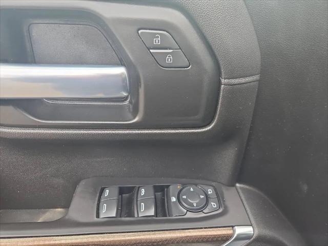 2021 Chevrolet Silverado 1500 4WD Crew Cab Short Bed RST