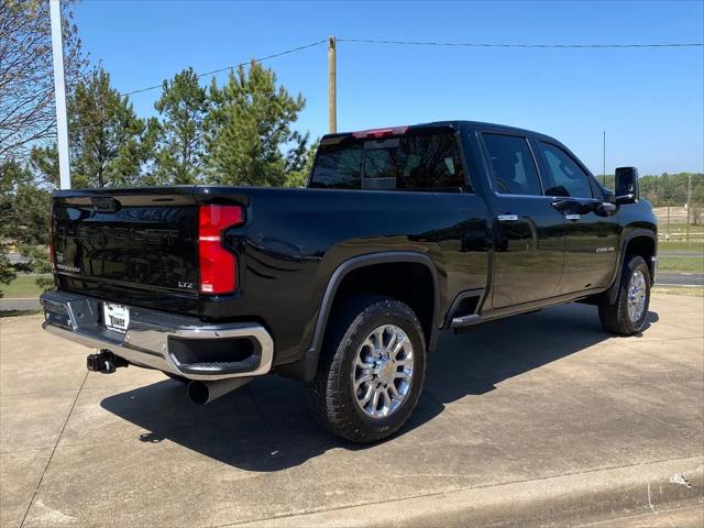 2025 Chevrolet Silverado 2500HD 4WD Crew Cab Standard Bed LTZ