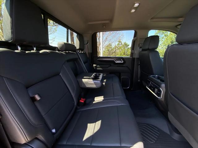 2025 Chevrolet Silverado 2500HD 4WD Crew Cab Standard Bed LTZ