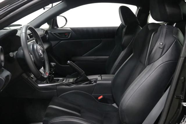 2024 Toyota GR86 Premium