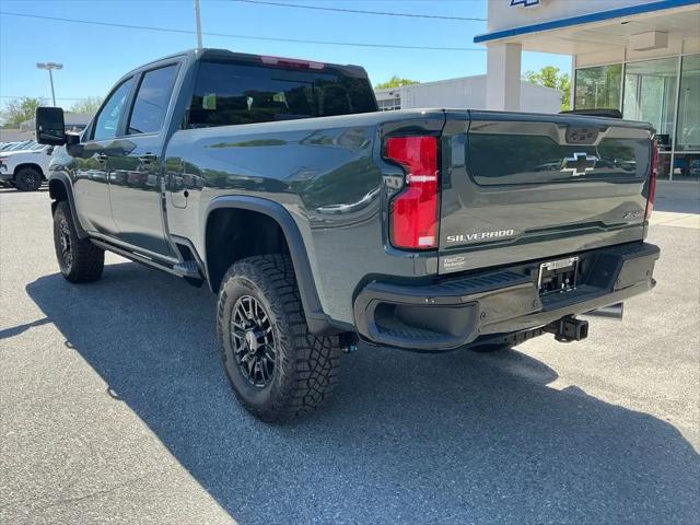 2026 Chevrolet Silverado 2500HD Crew Cab, Standard Bed, XR2, 4WD