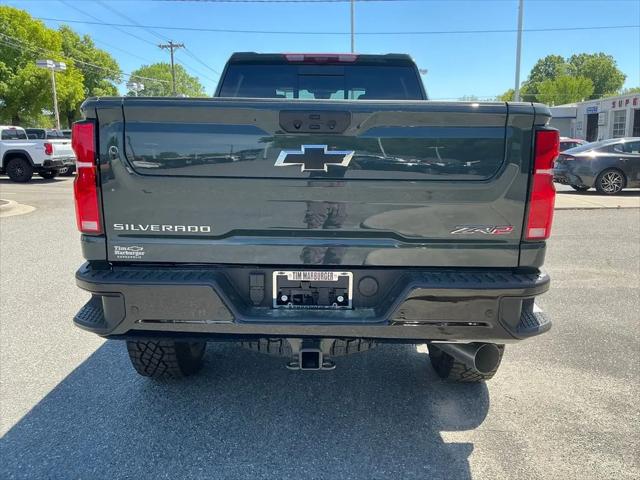 2026 Chevrolet Silverado 2500HD Crew Cab, Standard Bed, XR2, 4WD