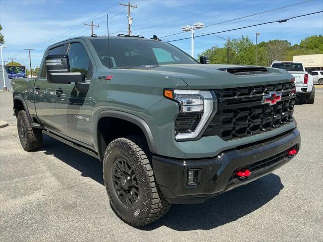 2026 Chevrolet Silverado 2500HD Crew Cab, Standard Bed, XR2, 4WD