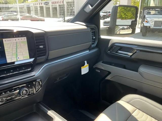 2026 Chevrolet Silverado 2500HD Crew Cab, Standard Bed, XR2, 4WD
