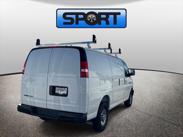 2025 Chevrolet Express Cargo Van RWD 3500 Regular Wheelbase WT