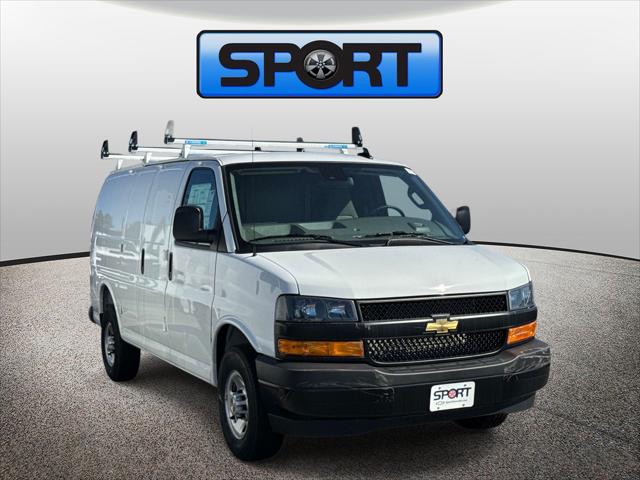 2025 Chevrolet Express Cargo Van RWD 3500 Regular Wheelbase WT