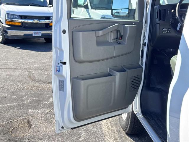 2025 Chevrolet Express Cargo Van RWD 3500 Regular Wheelbase WT