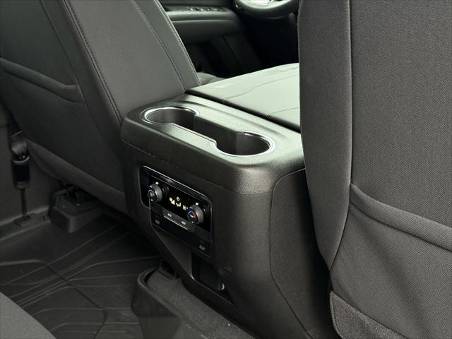 2026 Chevrolet Suburban LS, 4WD