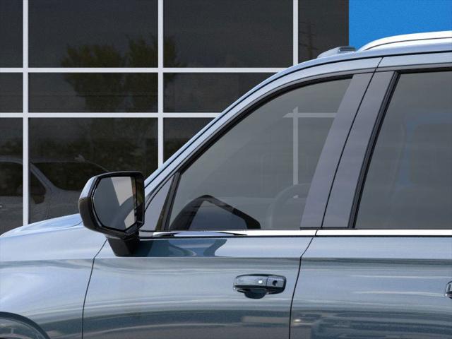 2026 Chevrolet Suburban LS, 4WD