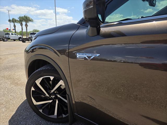 2024 Mitsubishi Outlander PHEV SEL Black Edition