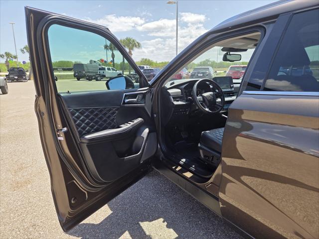 2024 Mitsubishi Outlander PHEV SEL Black Edition