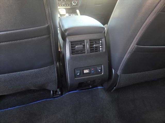 2024 Mitsubishi Outlander PHEV SEL Black Edition