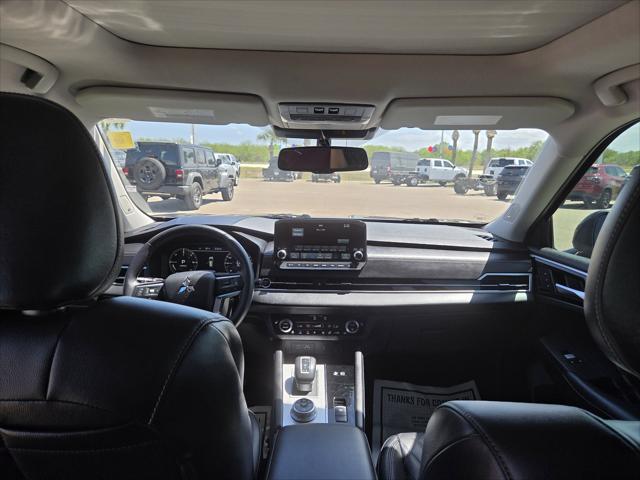 2024 Mitsubishi Outlander PHEV SEL Black Edition