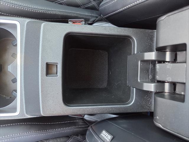 2024 Mitsubishi Outlander PHEV SEL Black Edition