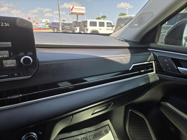 2024 Mitsubishi Outlander PHEV SEL Black Edition