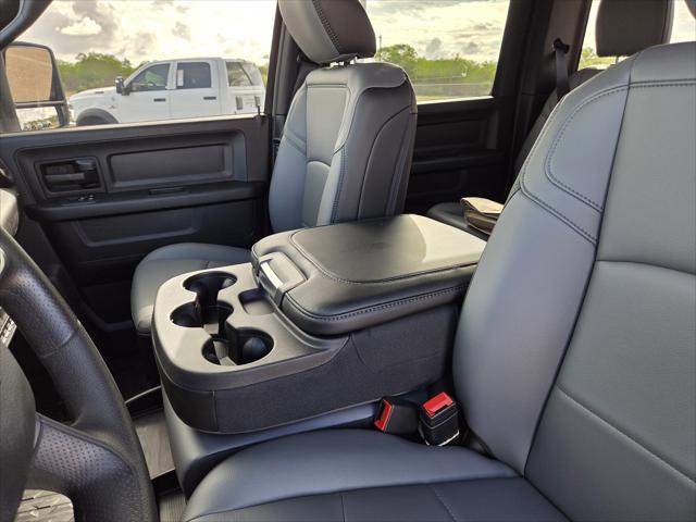 2026 Ram 3500 Tradesman/Big Horn