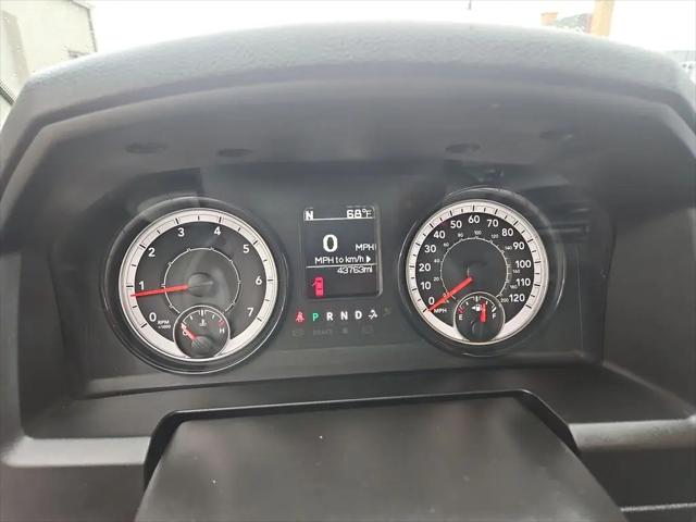 2024 Ram 1500 Classic SLT Quad Cab 4x4 6'4" Box