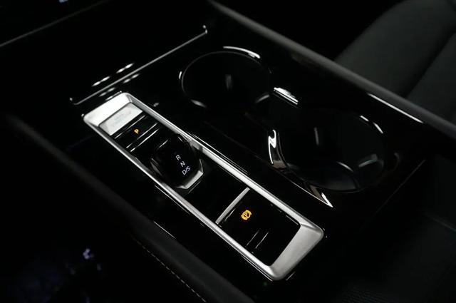 2026 Volkswagen Atlas SEL