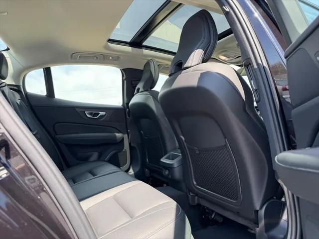 2025 Volvo S60 B5 Plus