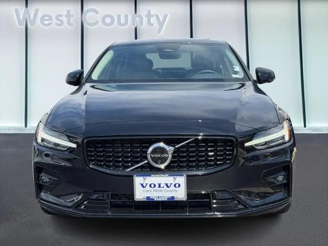 2025 Volvo S60 B5 Plus