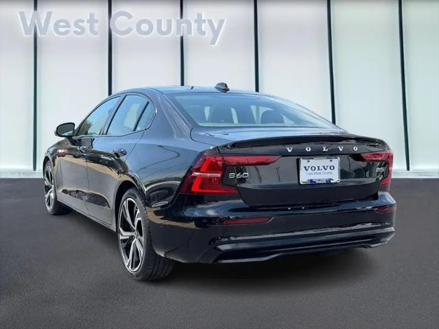 2025 Volvo S60 B5 Plus