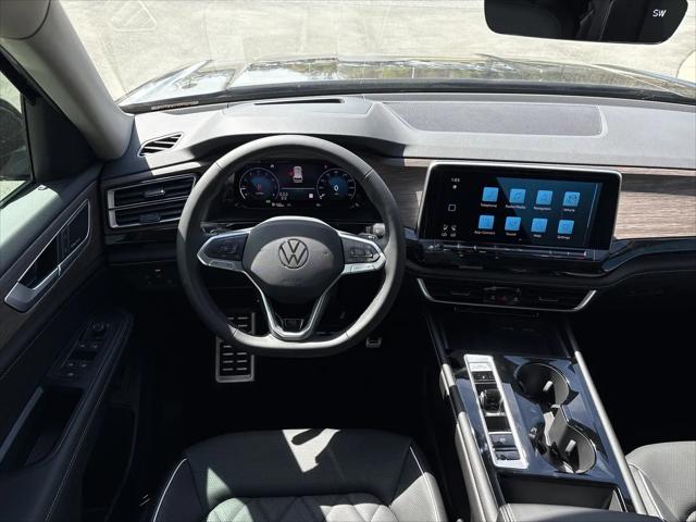 2026 Volkswagen Atlas SEL Premium R-Line