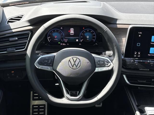 2026 Volkswagen Atlas SEL Premium R-Line