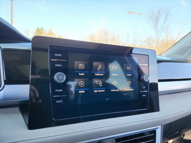 2026 Volkswagen Taos SE