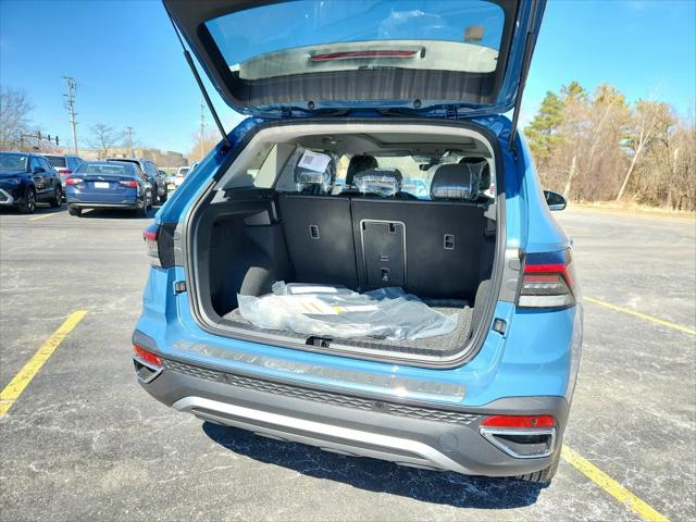 2026 Volkswagen Taos SE