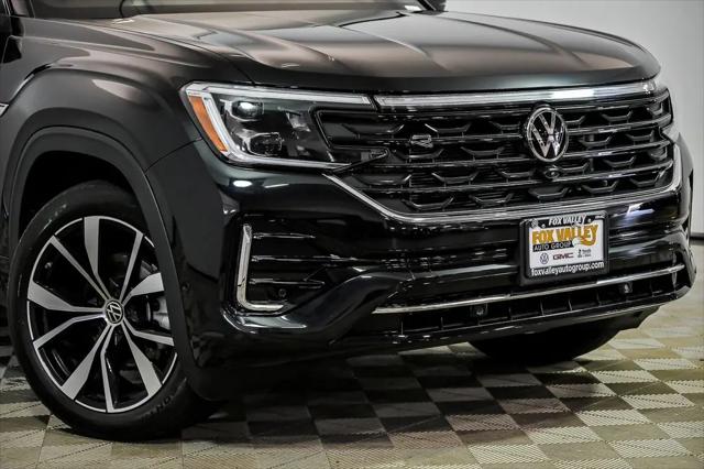 2025 Volkswagen Atlas Cross Sport 2.0T SEL Premium R-Line