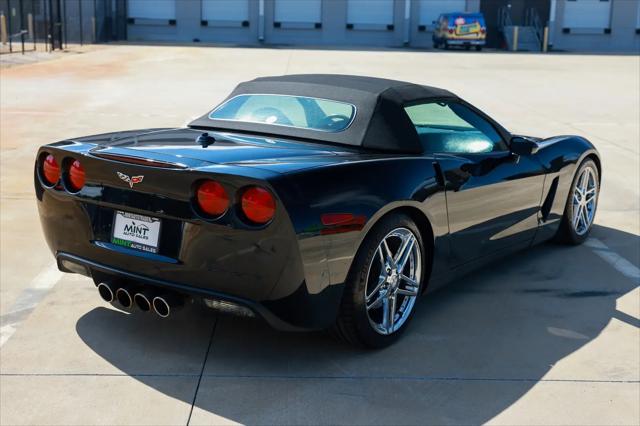 2005 Chevrolet Corvette Base